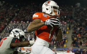 Bowling Green freshman receiver Roger Lewis had TD catches of 44 and 78 yards to lead the Falcons past South Alabama in the Camellia Bowl.
